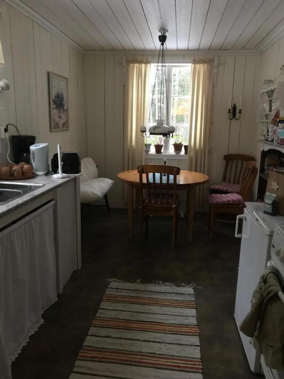 Гостевой дом Lillemyrsgarden Forshaga Экстерьер фото